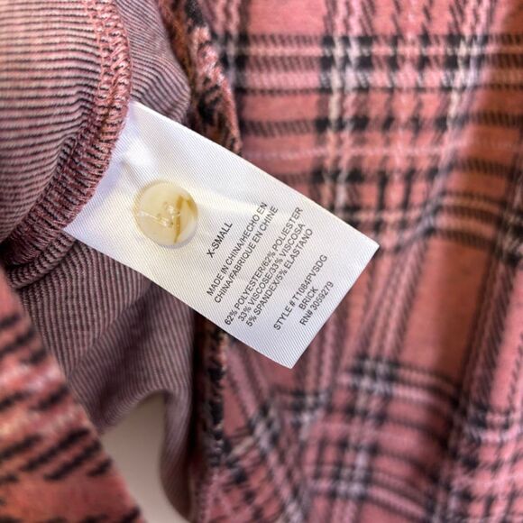 New Thread & Supply Pink Plaid Collared Button Down Flannel Shirt XS - Picture 6 of 6